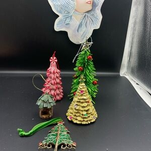 Festive Christmas Tree Ornament Set